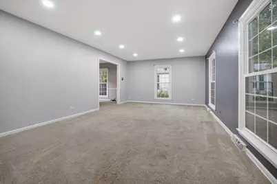 1152 Lexington Lane, Batavia, IL 60510 - Photo 5