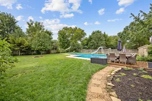 1152 Lexington Ln, Batavia, IL 60510 - Photo 25