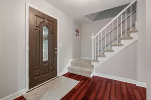 1152 Lexington Ln, Batavia, IL 60510 - Photo 3