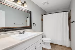 1N325 Tamarack Dr, Winfield, IL 60190 - Photo 21