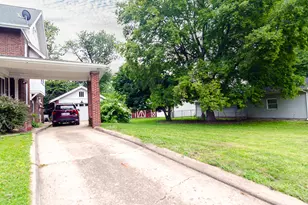 601 N Prospect Ave, Champaign, IL 61820 - Photo 5