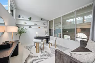 1117 W Barry Ave, Chicago, IL 60657 - Photo 25