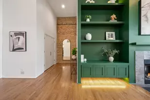 1117 W Barry Ave, Chicago, IL 60657 - Photo 15
