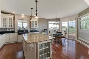 2807 Lone Oak Rd, Bloomington, IL 61705 - Photo 19