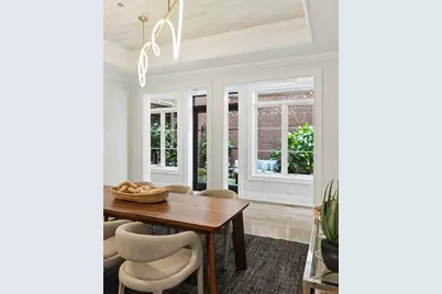 1630 W Surf Street, Chicago, IL 60657 - Photo 11