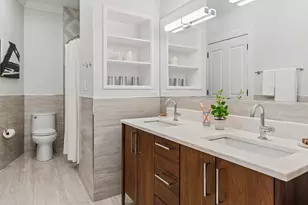 1630 W Surf St, Chicago, IL 60657 - Photo 43