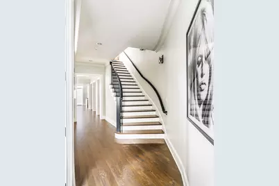 1630 W Surf Street, Chicago, IL 60657 - Photo 7