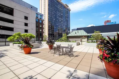 41 E 8th Street #1403, Chicago, IL 60605 - Photo 21