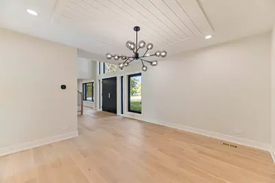 1400 Kingsport Court, Northbrook, IL 60062 - Photo 9