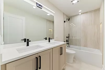 1400 Kingsport Court, Northbrook, IL 60062 - Photo 39