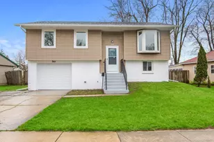 741 Yates Ave, Romeoville, IL 60446 - Photo 1