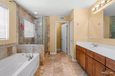 461 Mooresfield Street, Elgin, IL 60124 - Photo 17