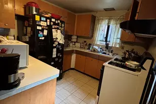 8354 S Kimbark Ave, Chicago, IL 60619 - Photo 13
