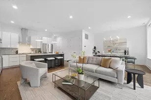 2837 N Halsted St, Chicago, IL 60657 - Photo 11