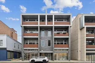 2837 N Halsted St, Chicago, IL 60657 - Photo 1