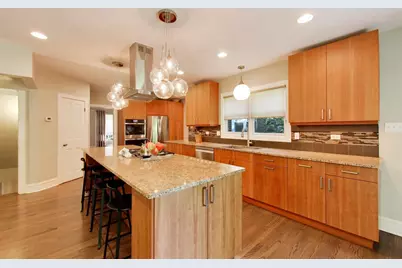 2237 Wesley Avenue, Evanston, IL 60201 - Photo 9