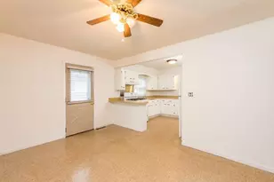 1220 Fulton Ave, Winthrop Harbor, IL 60096 - Photo 15