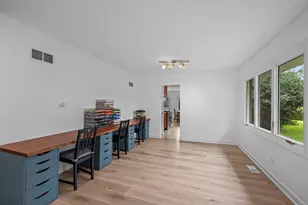 211 S Leonard Ln, Arlington Heights, IL 60005 - Photo 11