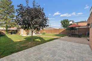 9116 S Troy Ave, Evergreen Park, IL 60805 - Photo 19