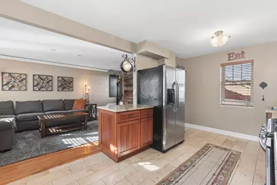 9116 S Troy Avenue, Evergreen Park, IL 60805 - Photo 9