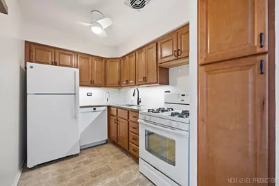 5506 Lincoln Avenue #521, Morton Grove, IL 60053 - Photo 13