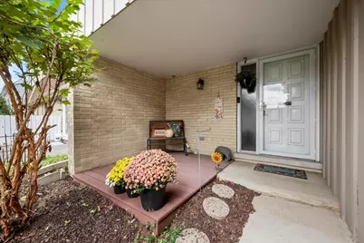 60 N Park Boulevard, Glen Ellyn, IL 60137 - Photo 3