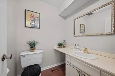 60 N Park Boulevard, Glen Ellyn, IL 60137 - Photo 11