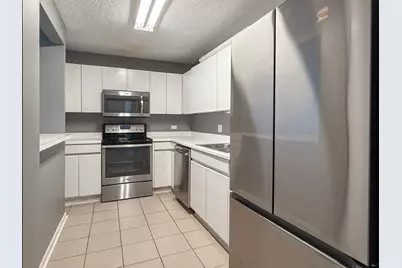 440 N Wabash Avenue #3406, Chicago, IL 60611 - Photo 9