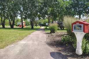 39798 Ackworth Ln, Beach Park, IL 60083 - Photo 21