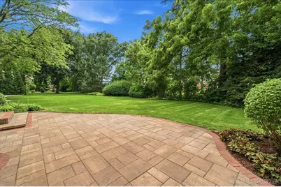 501 Pin Oak Court, Saint Charles, IL 60174 - Photo 5