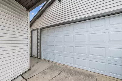 8827 S Kolmar Avenue, Hometown, IL 60456 - Photo 17