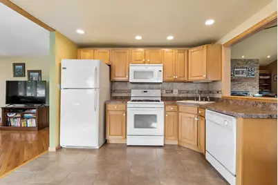 8827 S Kolmar Avenue, Hometown, IL 60456 - Photo 9