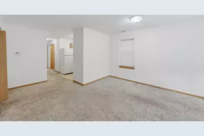 631 E Bowen Avenue, Chicago, IL 60653 - Photo 23