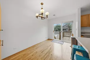 631 E Bowen Ave, Chicago, IL 60653 - Photo 9