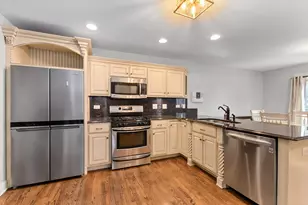 1876 Royalglen Dr, New Lenox, IL 60451 - Photo 9