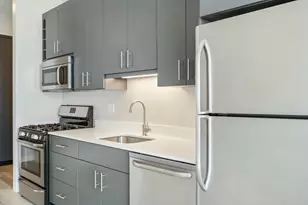 2211 N Milwaukee Ave, Chicago, IL 60647 - Photo 3