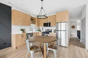 1112 S Western Ave, Chicago, IL 60612 - Photo 5