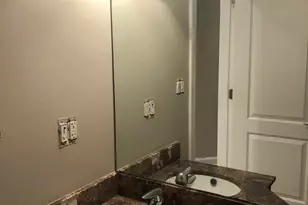 2215 W Monroe St, Chicago, IL 60612 - Photo 11