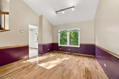 3S171 Lakeview Court, Warrenville, IL 60555 - Photo 7