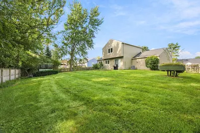 3S171 Lakeview Court, Warrenville, IL 60555 - Photo 25