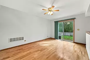 3S171 Lakeview Ct, Warrenville, IL 60555 - Photo 13