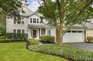72 Julie Ln, Vernon Hills, IL 60061 - Photo 1