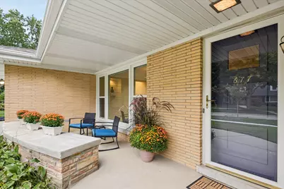 677 Wingate Road, Glen Ellyn, IL 60137 - Photo 3