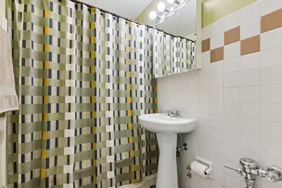 4970 N Marine Drive #321, Chicago, IL 60640 - Photo 7
