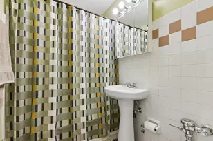4970 N Marine Dr, Chicago, IL 60640 - Photo 7