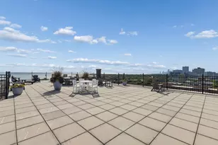 4970 N Marine Dr, Chicago, IL 60640 - Photo 17