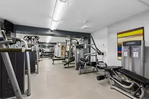 4970 N Marine Dr, Chicago, IL 60640 - Photo 15
