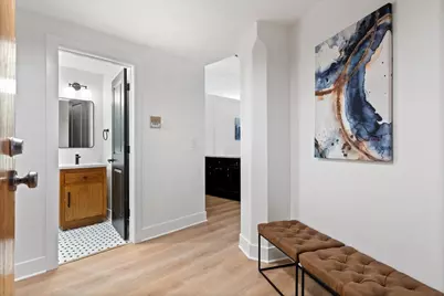 3323 N Paulina Street #3E, Chicago, IL 60657 - Photo 3