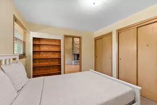 10621 Laramie Ave, Oak Lawn, IL 60453 - Photo 11