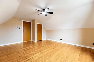8614 S Prairie Ave, Chicago, IL 60619 - Photo 11